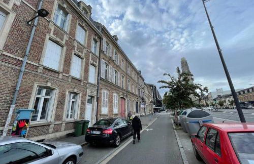 SPA - 4 Pers - NETFLIX - Gare - Parking - Photo 38