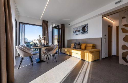 Emma Living - neue stilvolle Ferienwohnungen in Peschiera del Garda - Foto 13