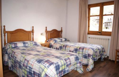 Apartaments Pont Romànic - Photo 25