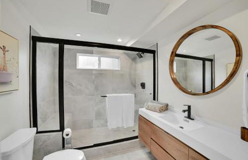 Brand-New Chic Nest In Prime Location - Foto 23