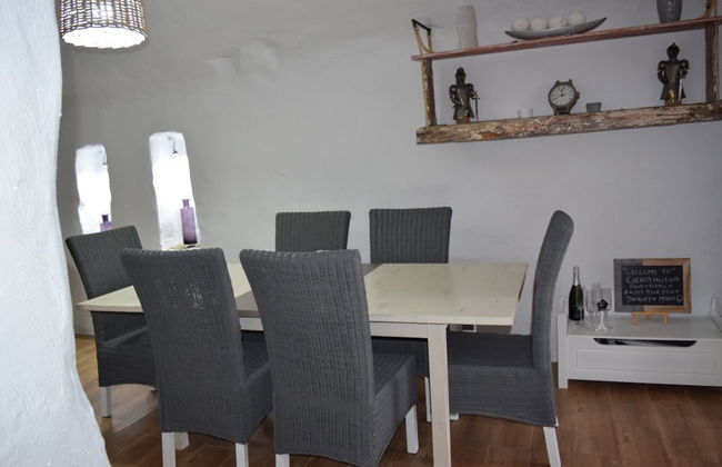 Cuevas Helena - Foto 11