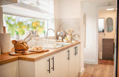 Golden Luxury Retreat 2 Bath Parking 16PPL - Foto 18