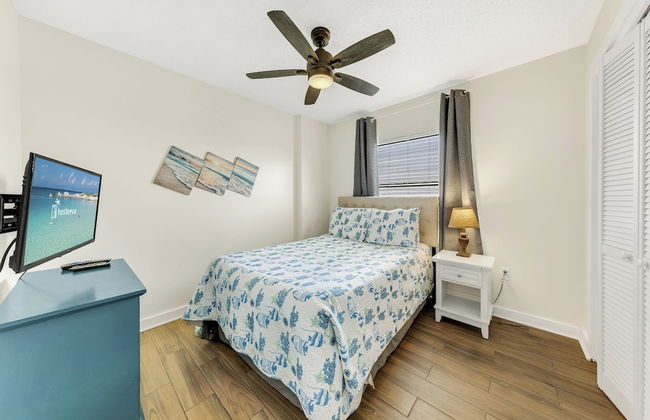 Seaside Beach & Racquet Condos - Photo 10