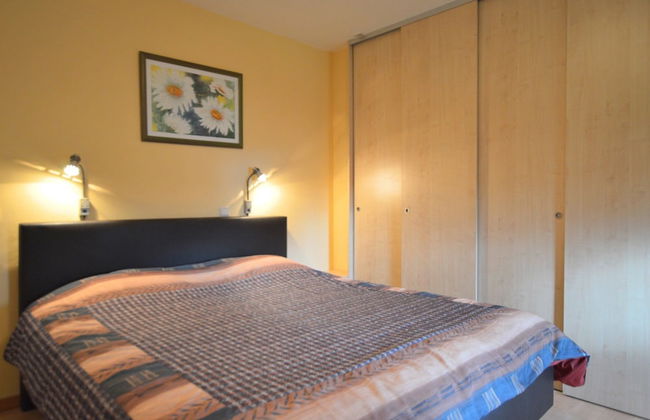 Holiday Home in Robertville Near Lake & Sauna - Foto 13