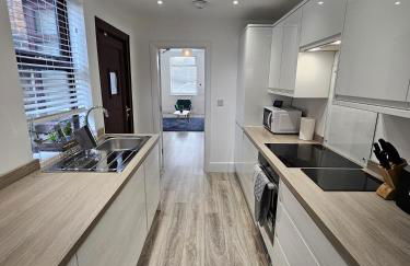 3BR, 6 min to central station, full kitchen - Foto 11