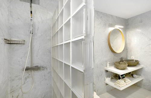 Luxury Boho Villa with Heated Pool, Rooftop and Panoramic Sea View in Amadores - Foto 35