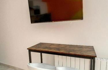 GRAND STUDIO AMIENS GARE TOUT CONFORT WIFI NETFLIX 2PERS - Foto 12