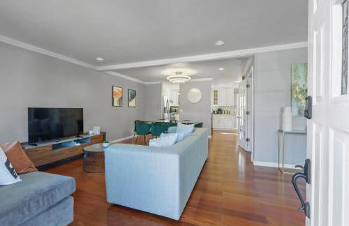 Marbella Lane - Buckingham Place Laundry P - Photo 8