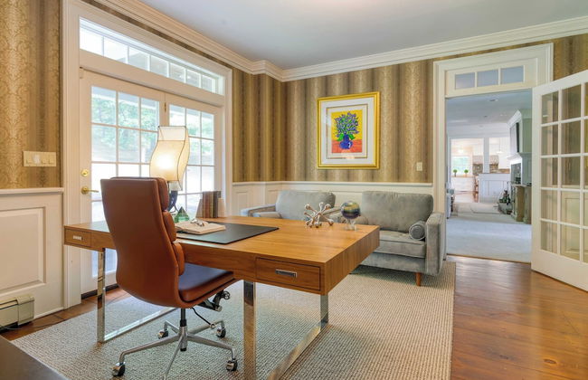 Secluded Berkshires Estate + Private Pond/pool,theater, Gym Sunny Pond - Foto 71