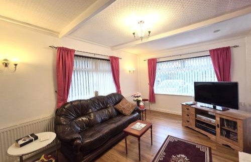 Quiet Secluded two Bedroom Bungalow With Parking - Foto 39