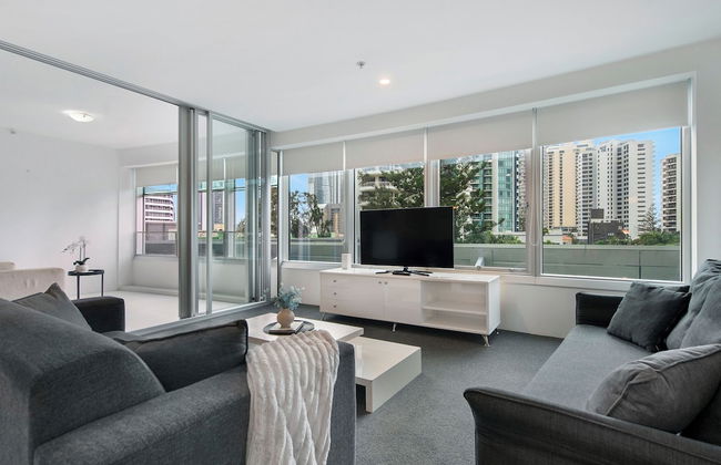 Private Q Tower Apartments - Wow Stay - Photo 33