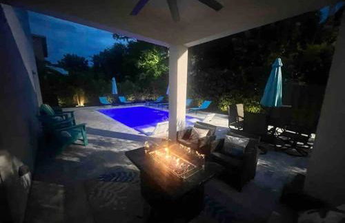 New Designer's Dream Delray Beach Oasis Heated Pool, Large Patio, Close to the Ave - Foto 11