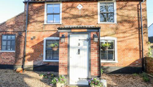 Foundry Cottage - Photo 1