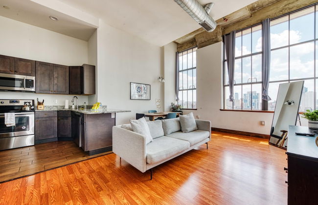 Sosuite 2BR Penthouse w W D Gym On-site Bar - Foto 2