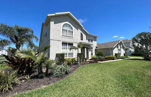 Magical Lakeview 4 Master Suites Pool Hot Tub BBQ Home Theater 2 Miles Disney - Foto 48