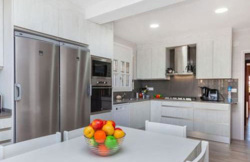 AMPLIO CHALET CON GRAN PISCINA - Foto 10