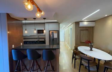 Apartamento espetacular, 2 suítes, a 30m da Rua Coberta - Photo 3