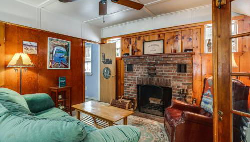 Walk to Lake George Beach Quiet Family Retreat - Foto 5