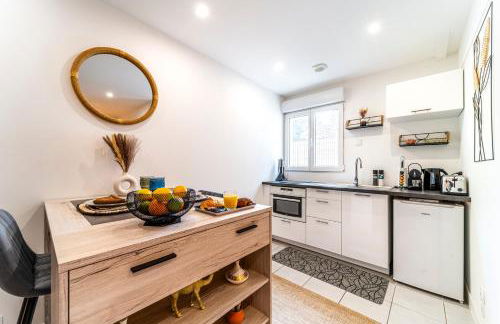 Le Minorel - Wifi - Netflix -Free Parking - Métro - Foto 6