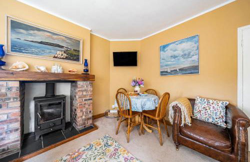 Bodior Lodge - Photo 8