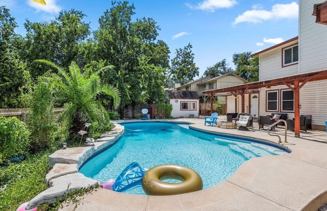 Oasis w Huge Pool & BBQ Patio - Photo 30