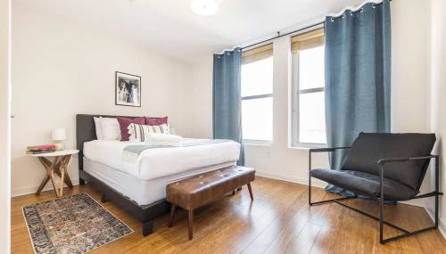 The Lofts at Cherry DT w Amenities - Foto 3