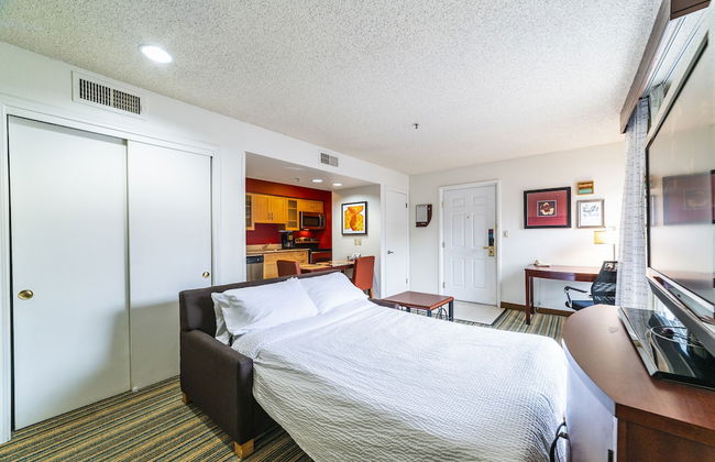 Metro Phoenix Extended Stay - Foto 71