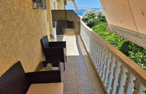 Lilia-RentalApartments - Photo 2