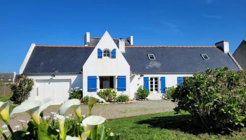 Tipoz'Immo - Maison Bleue accès à pied plage - spot surf - fibre inclus - linge inclus et lits faits - parking gratuit - proche des commerces et des attractions touristiques - Foto 4, Garden, Garden view