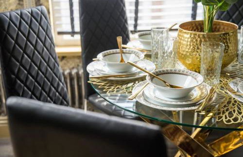 Lux Versace Pad Sleeps 10 Hot Tub, Cinema & Games Room - Foto 32