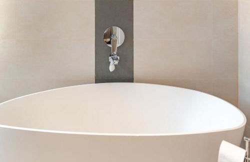 Villa Tesoro, Port Adriano, Sunny South West, Close to Beach, Large Pool, Tennis Court - Foto 35