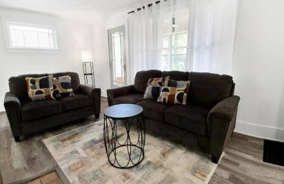 Save 50 percent on 30 or more Days! 3BR by UofR & ROC NY Airport - Foto 22