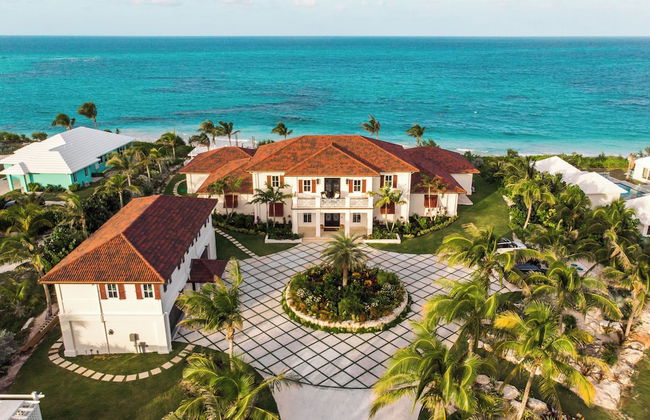 Island Haven: Oceanfront Retreat With Infinity Pool - Foto 23