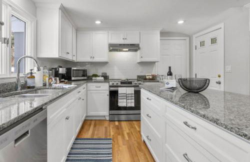 Falmouth Paradise 4BR FirepitFireplace - Foto 12