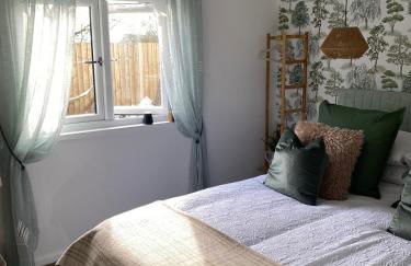 Garden Retreat Wales - Photo 16