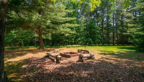 Spacious Leelanau home near the best of Michigan - Foto 2