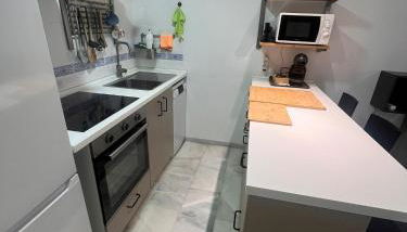 Laguna Beach Piscina- HOME RENT MALAGA - Photo 3