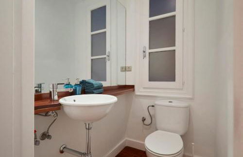 The Collection Barcelona - Classy 3BD - 2BTH with private patio in Eixample - Foto 16