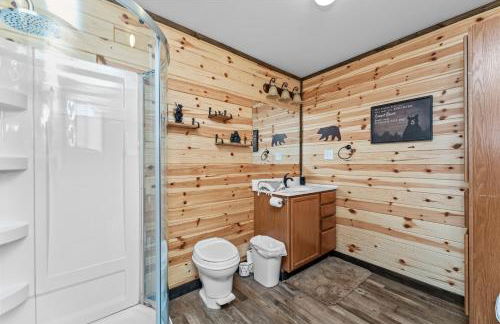 Off Grid Cozy Private Cabin - Foto 4