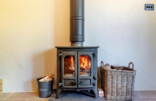 Queens Barn - Photo 27