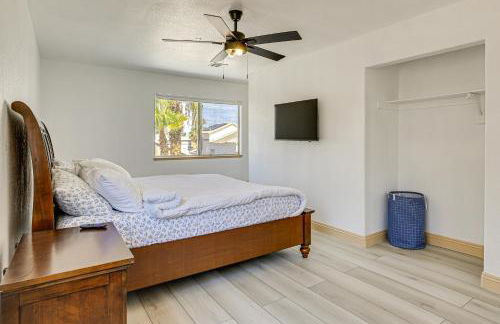 Near Shopping and Golf Family Retreat in Las Vegas! - Photo 14