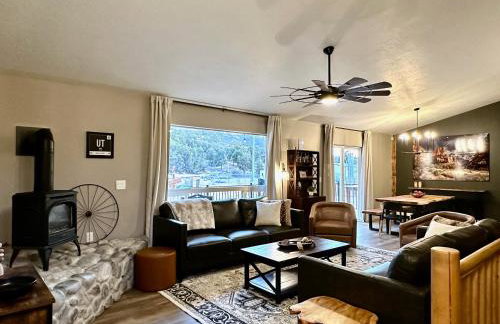 Beehive Basecamp Explore Ski Play and Make Memories - Foto 27