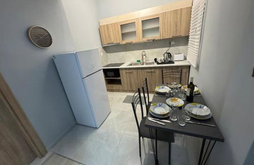 Athens station 4 min walk , two bedroom apartment - Foto 2