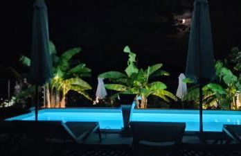 Luxury White Sails Villas with a Multi Sport Court and Sea View - Photo 33