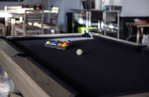 Luxury Lodge with Hot Tub, Theater and Pickleball Court - Foto 36