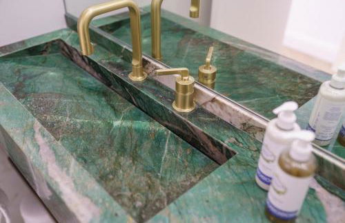 NEW! Stylish Portuguese Soul Retreat in Belém 4p - Photo 51