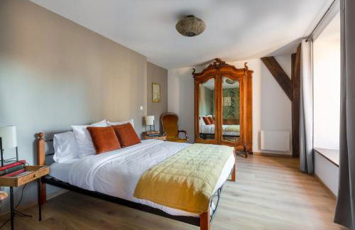 LE RHENANUS Martin Bucer - grand appartement au calme - centre ville - parking gratuit - Foto 3