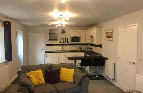 2 bedroom bungalow, 15 minutes to Alton Towers, dog friendly - Foto 3