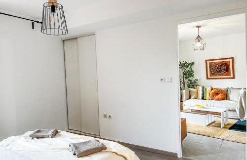 Confortable T2 pour 4 voyageurs, parking privé et terrasse - Foto 28