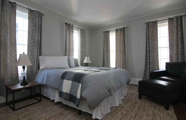 9 Lake Street - Photo 2